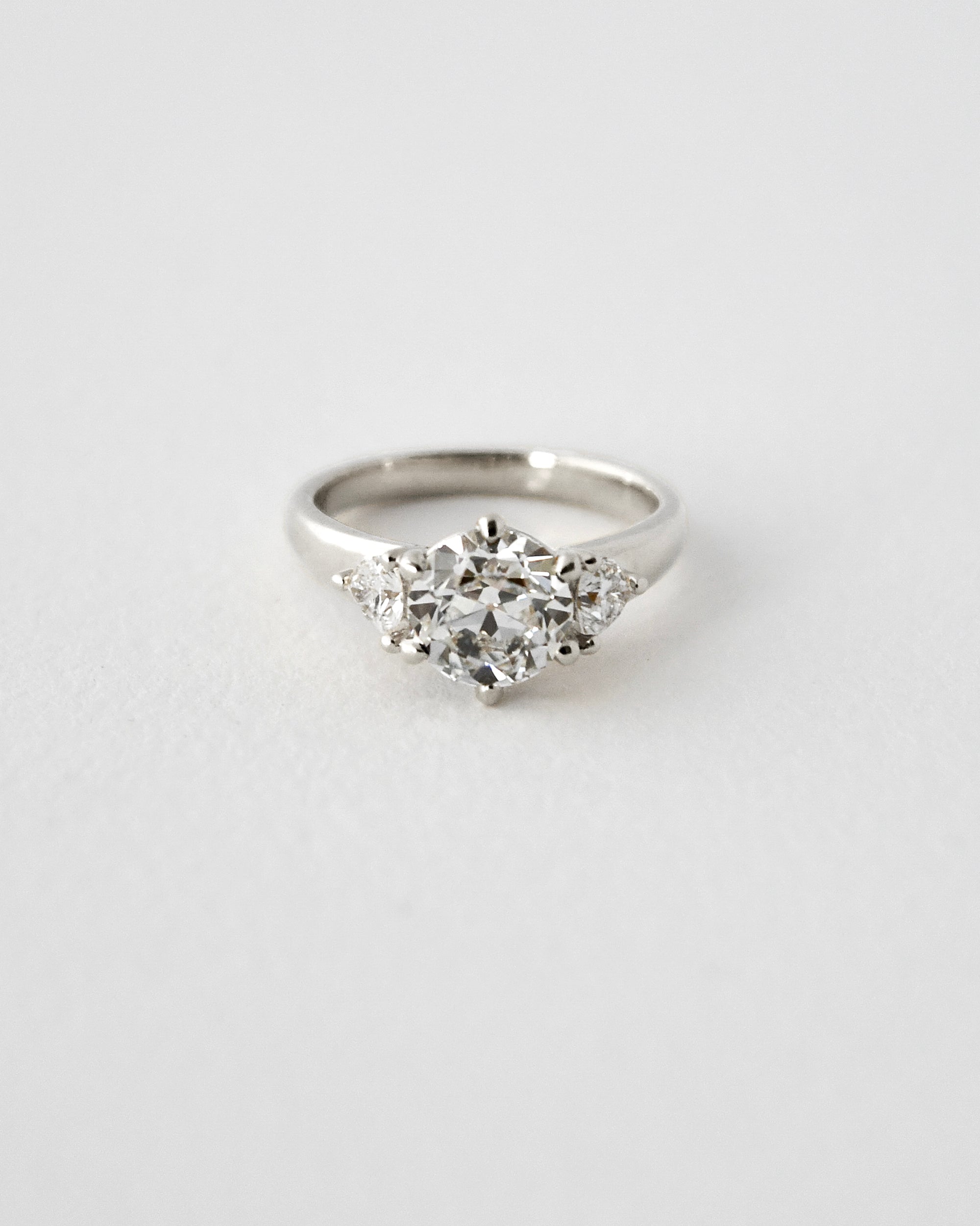 ANGE RING