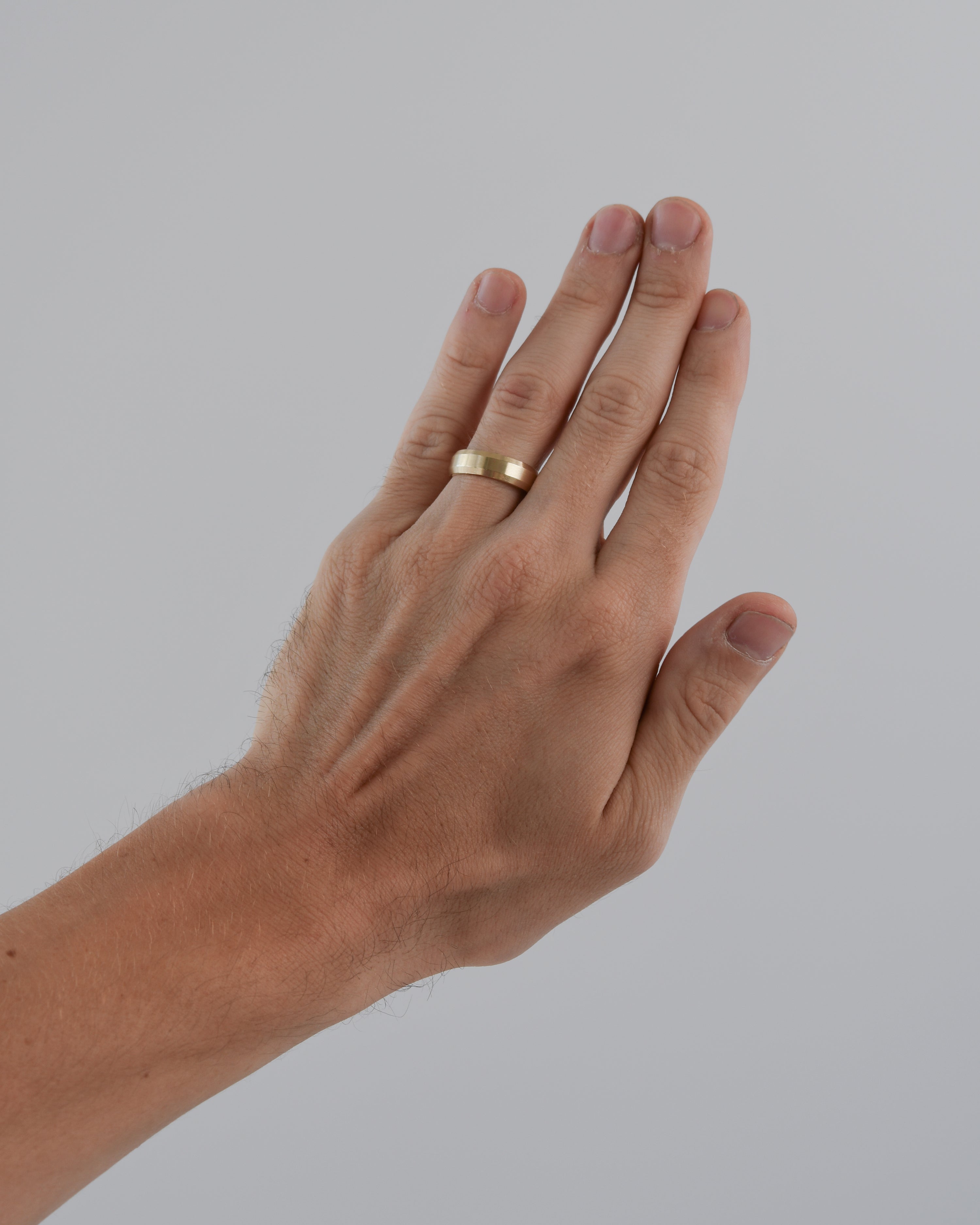 BEVELED EDGE BAND | 6MM