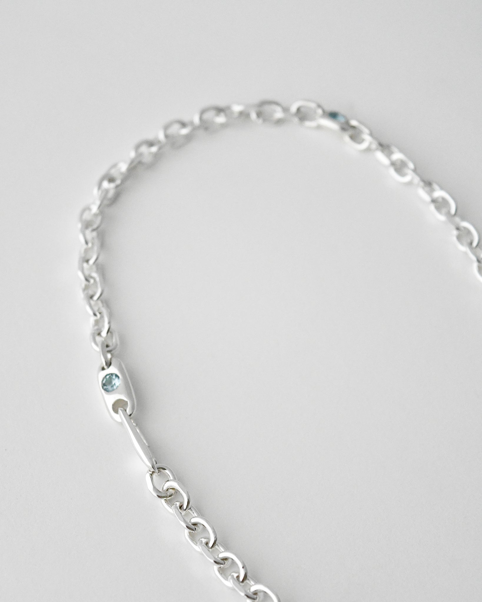 GRAVITY CHAIN | SKY BLUE TOPAZ