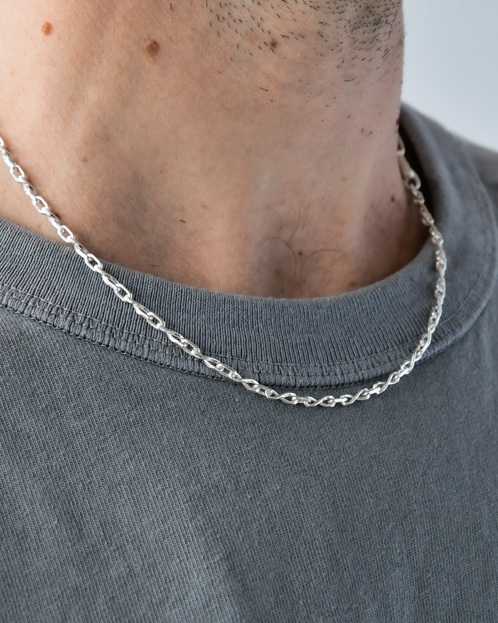 CRUXETTE CHAIN
