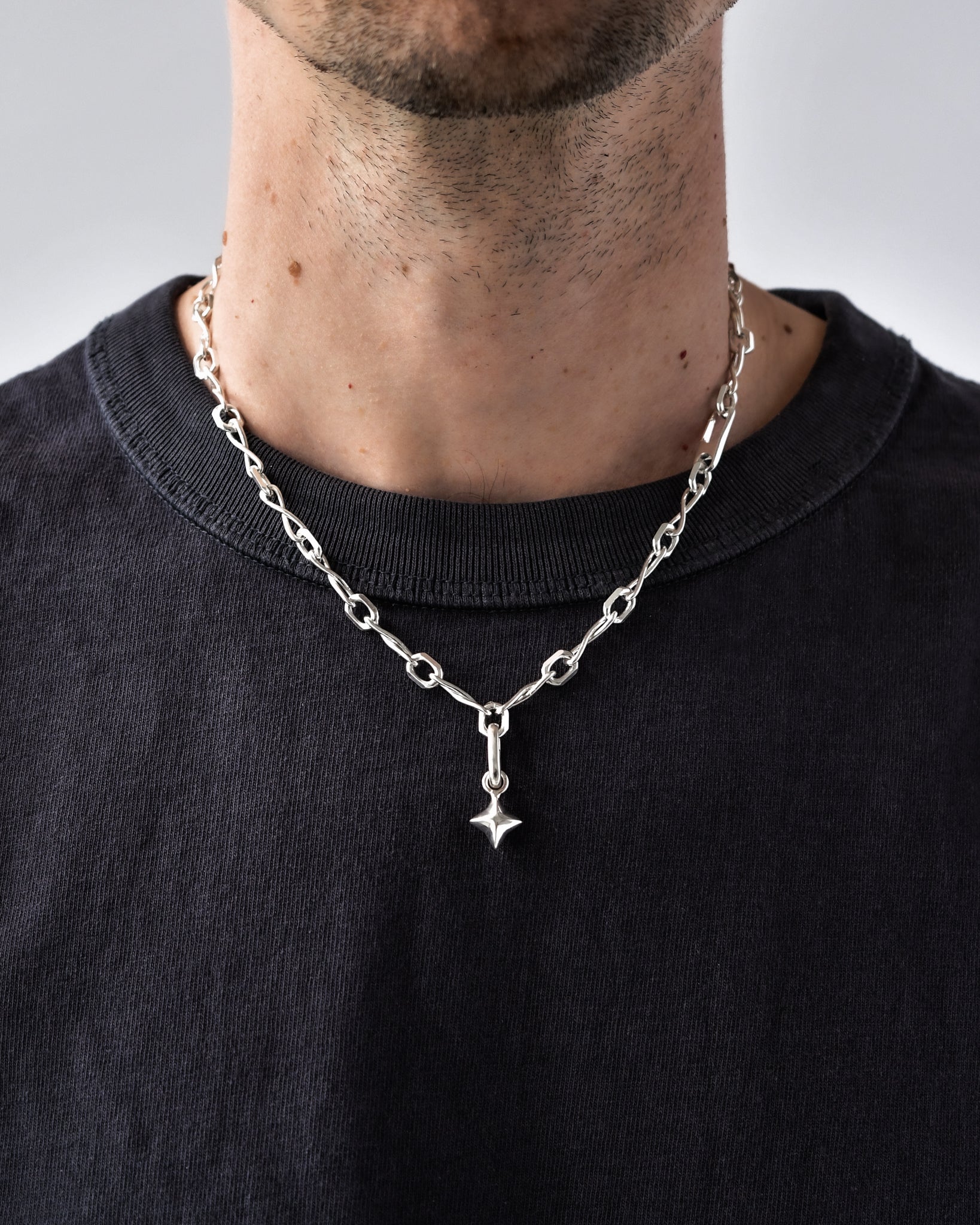 ORBIT PENDANT