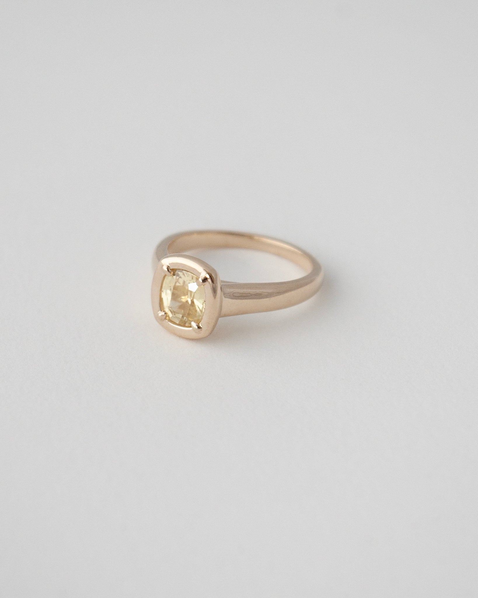 THE CARLY RING | YELLOW ELONGATED CUSHION SAPPHIRE