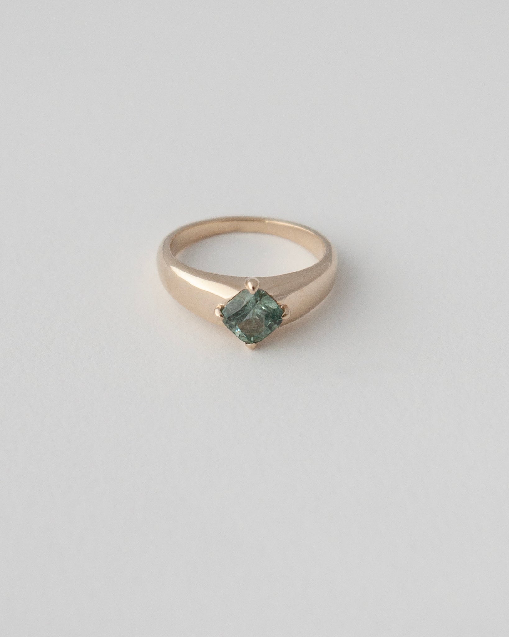 THE RENI RING | MINT GREEN MONTANA SAPPHIRE