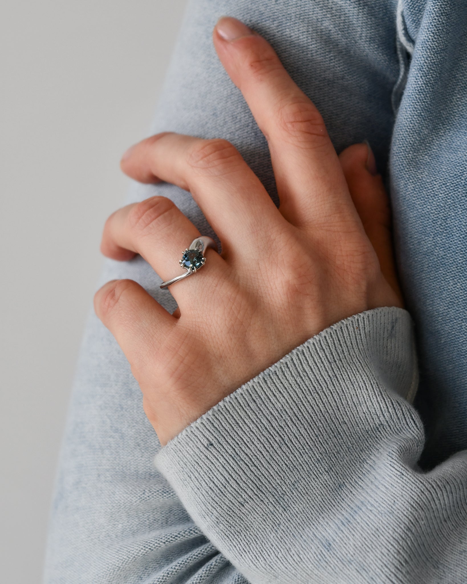 ROSALINA RING | DEEP BLUE MONTANA SAPPHIRE