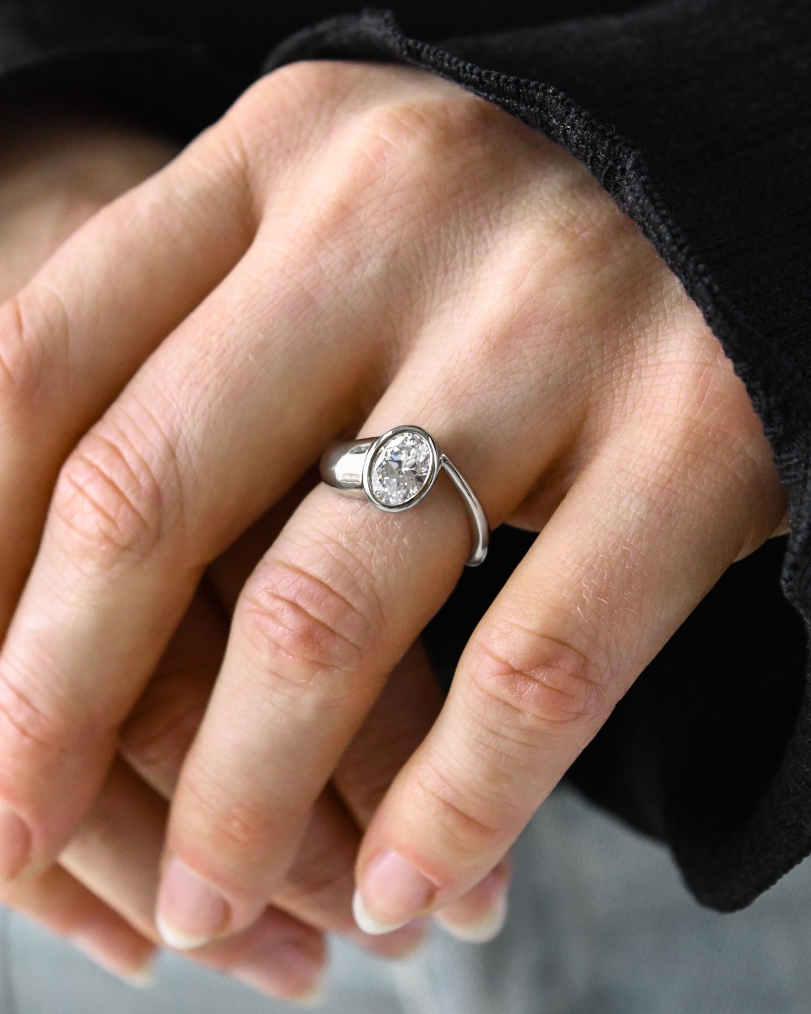 SWAN RING