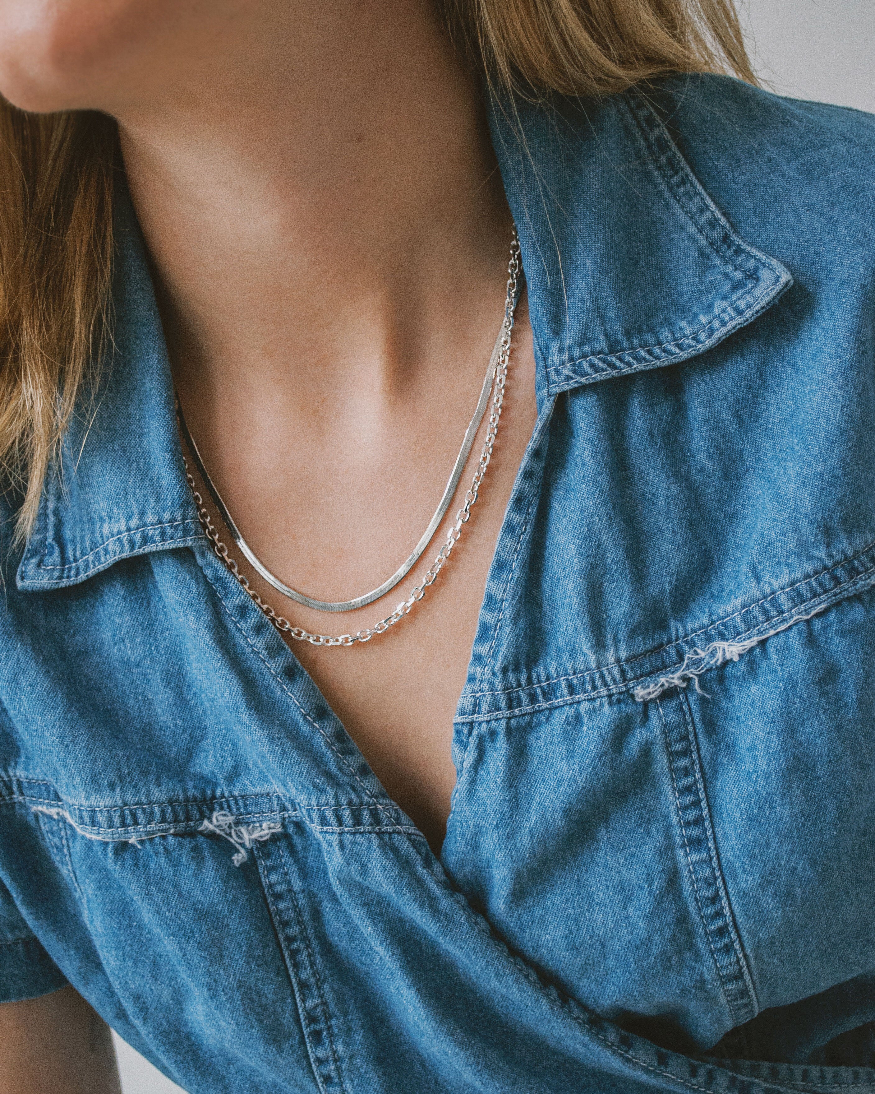 GRAVEN CHAIN